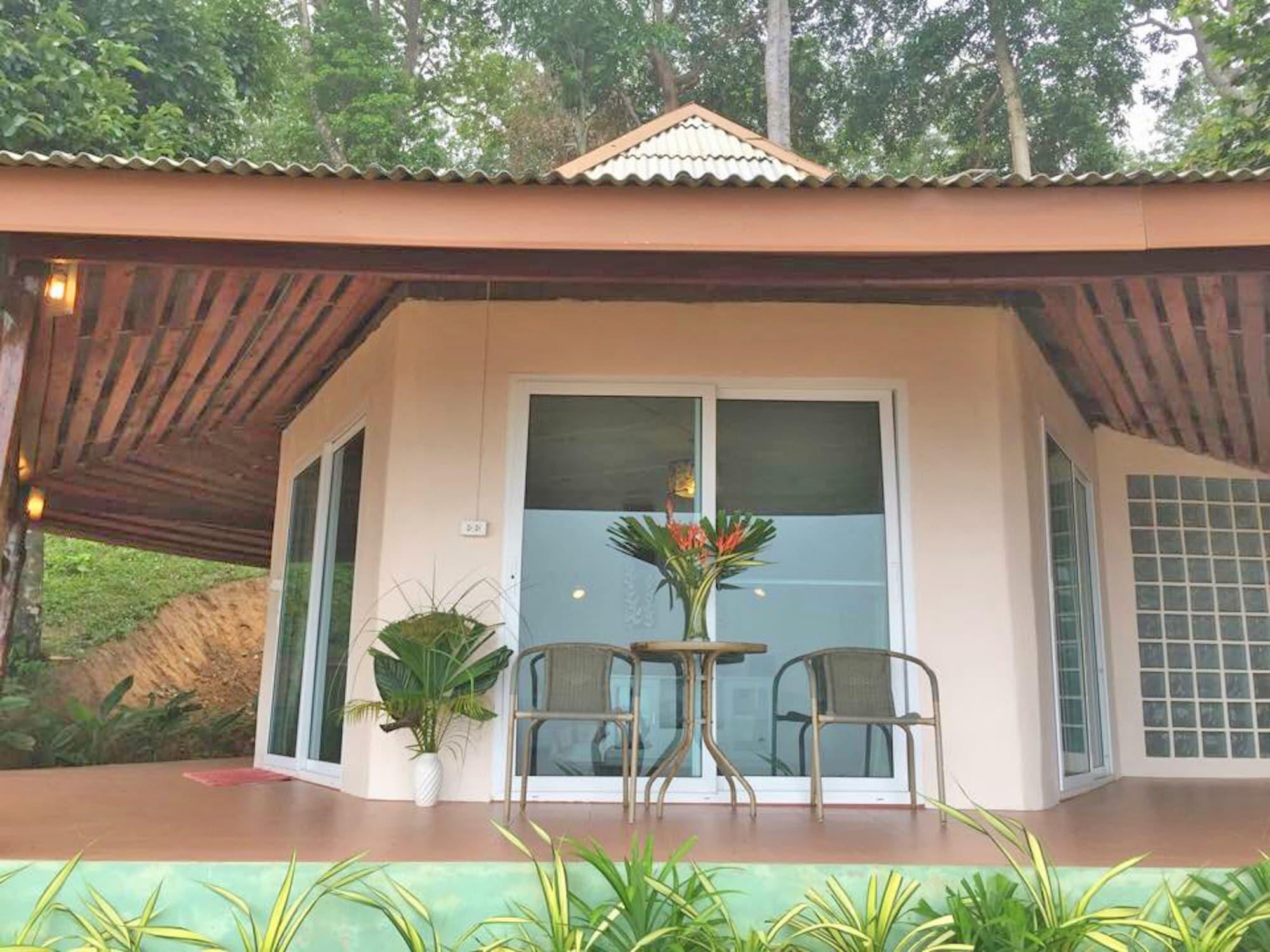 Banyan Bay Koh Jum